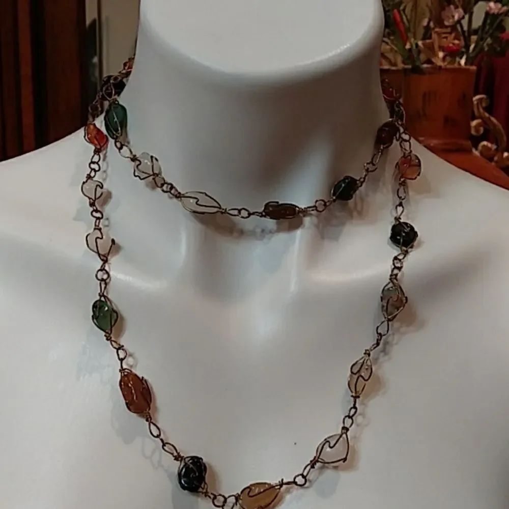 Neckles - Picture 2 of 4